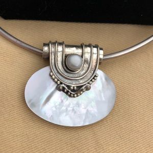 Mother of pearl pendant and matching earrings